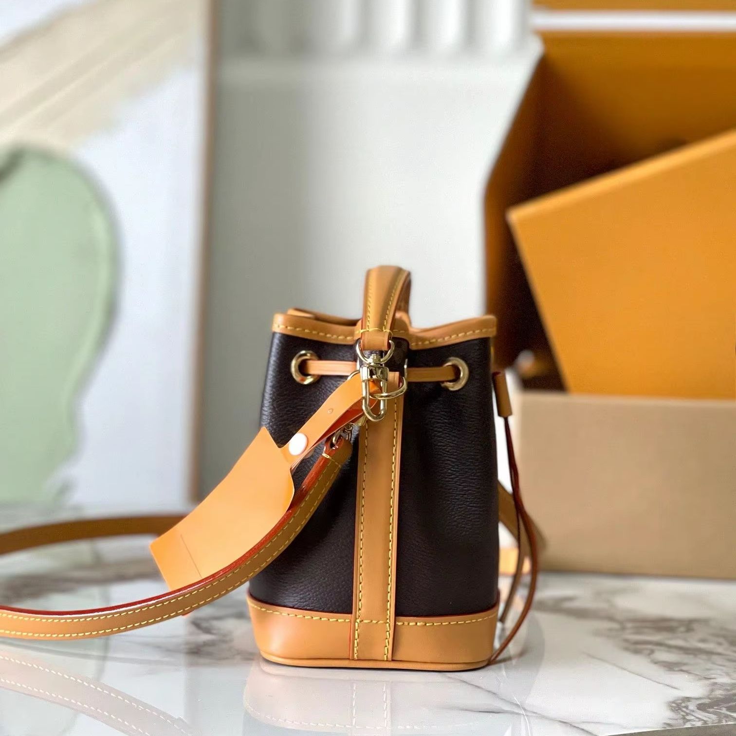 Tote Bag Leather Monogram - 모노그램 캔버스 미니 버킷 핸드백, 럭셔리