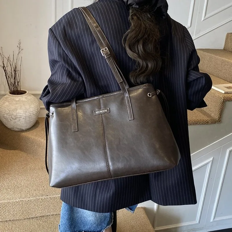 Luxury Bags Must Have - 럭셔리 패션 아이콘 디자이너 기저귀 가방