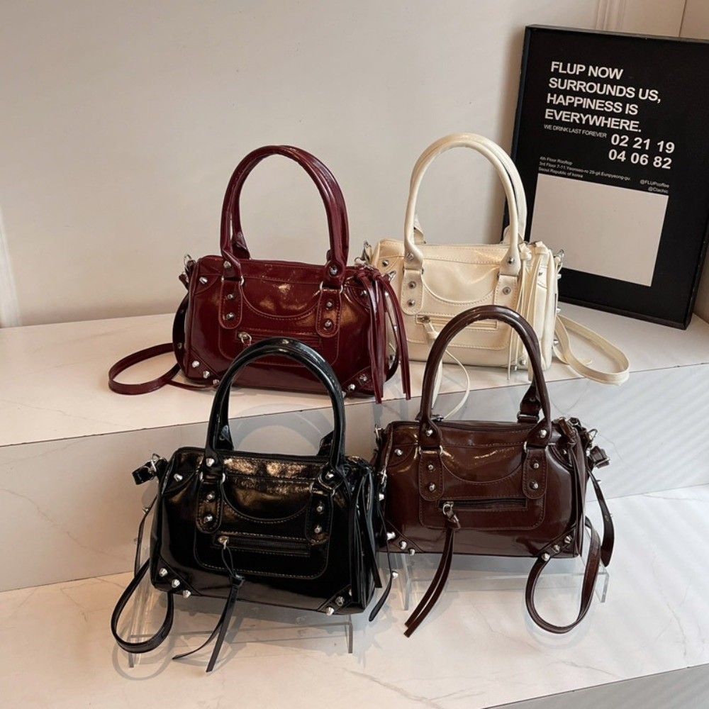 Top Handle Patent Bag - 패션 리벳 장식 베개 모양 가방