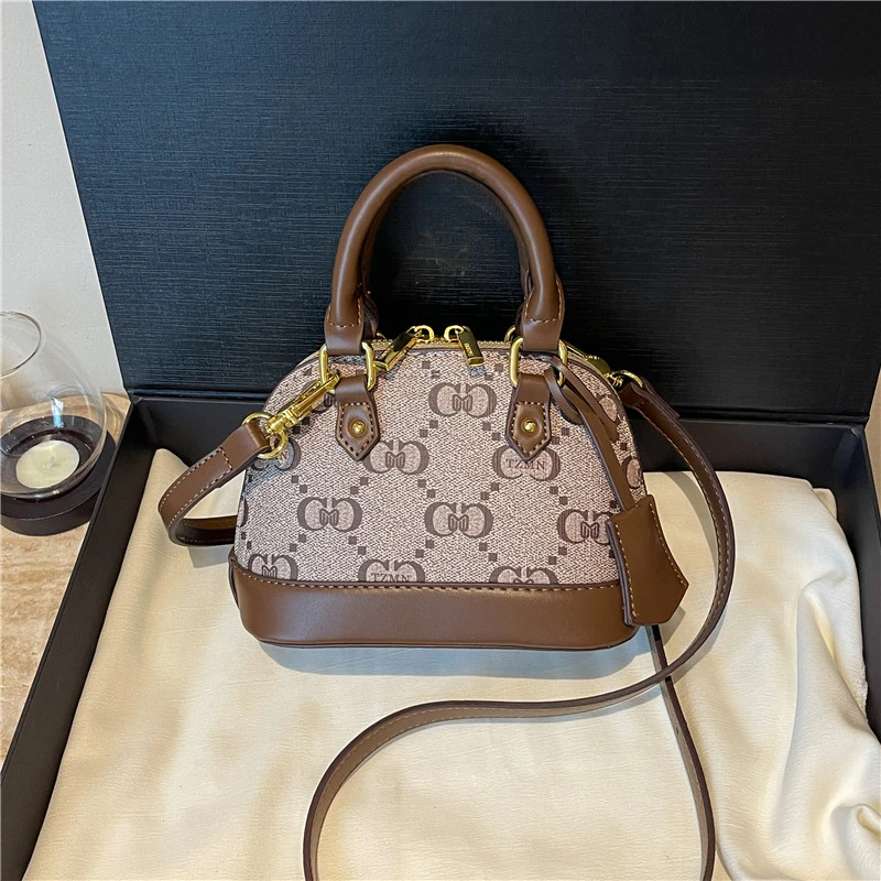 스타일리시 럭셔리 기저귀 가방: 여성용 최고의 대용량  - Luxury Bags Best 리뷰 및 가격
