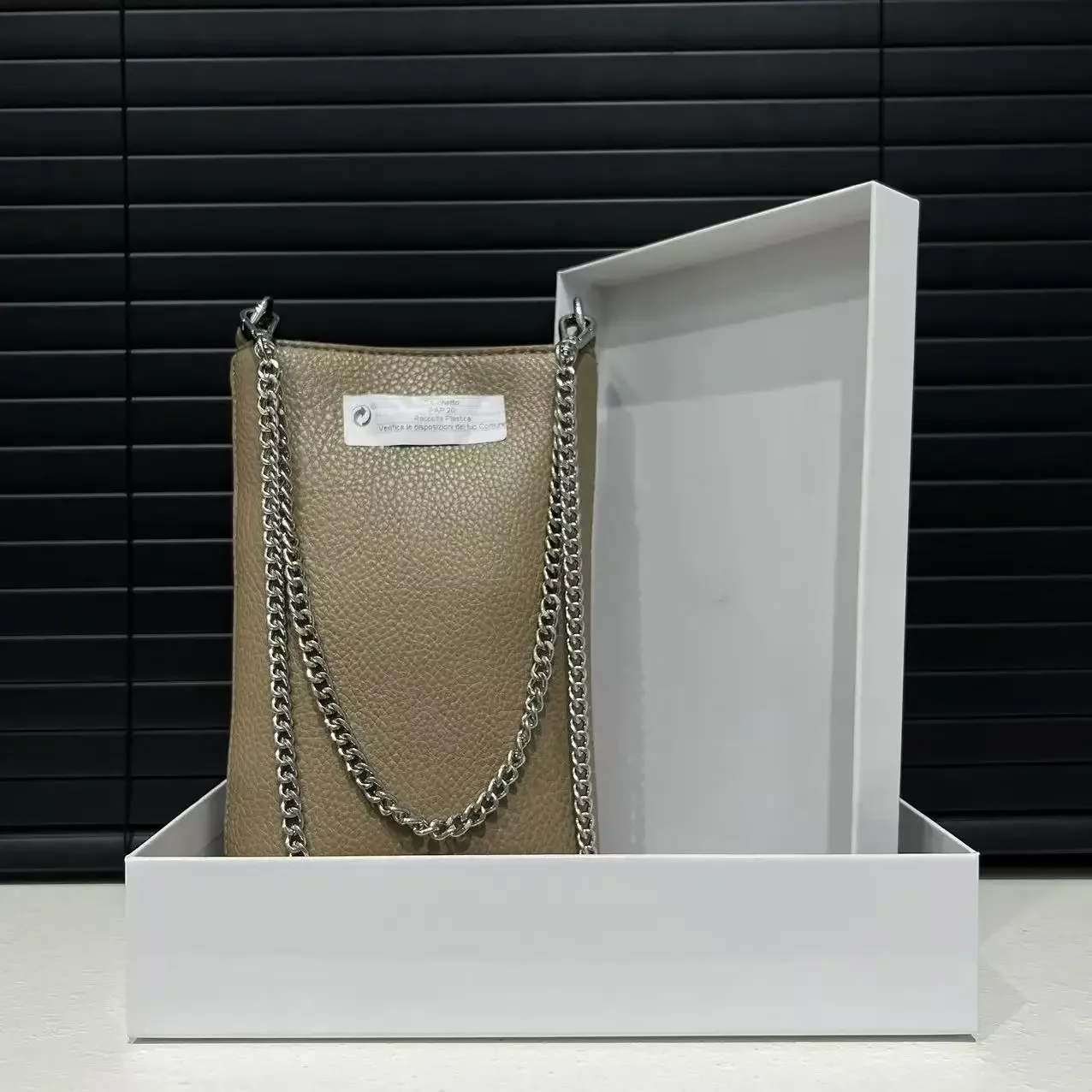 여성용 패셔너블한 라이트 럭셔리 디자인 숄더백 직관형  - Luxury Bags Youtube 리뷰 및 가격