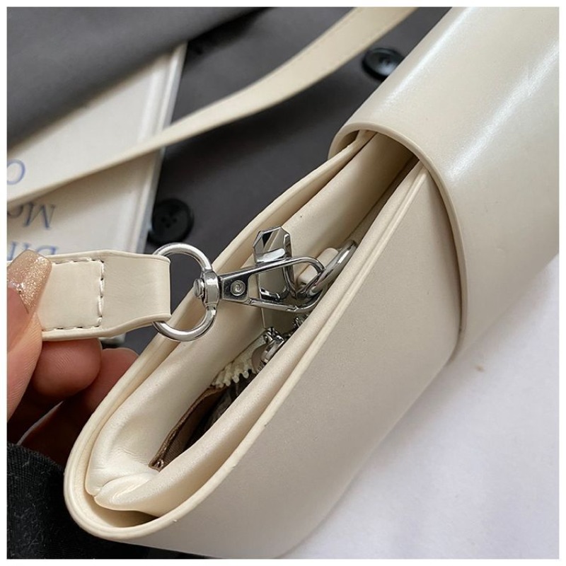 프랑스 프리미엄 언더암 백 트렌드 라이트 럭셔리 신상  - Luxury Bags Levels 리뷰 및 가격