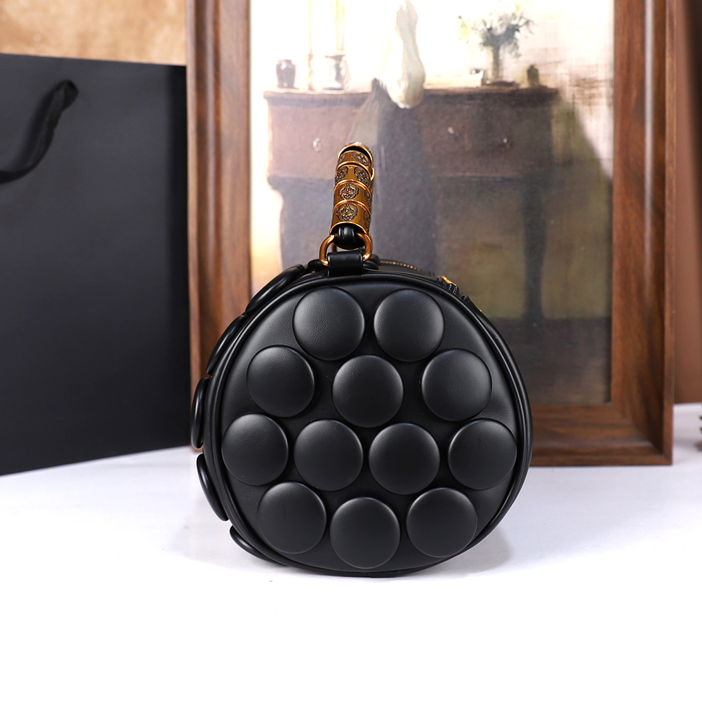 2026 새로운 디자인 여성 레트로 버튼 가죽 핸드백  - Luxury Bags Youtube 리뷰 및 가격