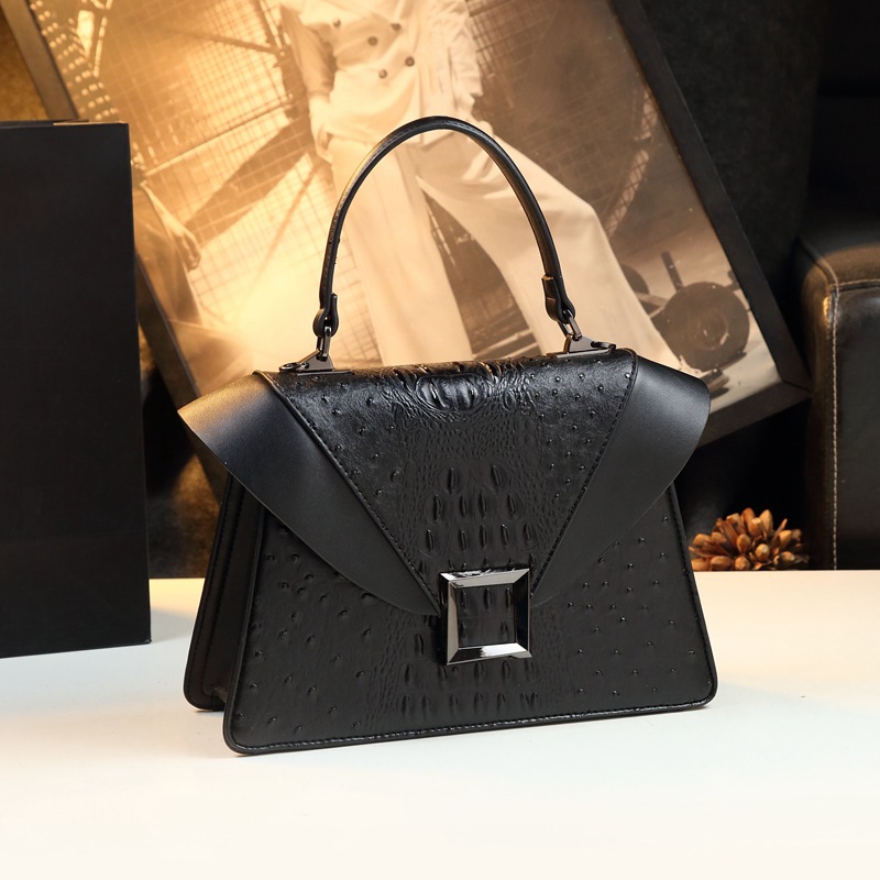 CH 엠보싱 모노그램 토트백 여성용 대용량 PU 가죽  - Tote Bag Leather Monogram 리뷰 및 가격