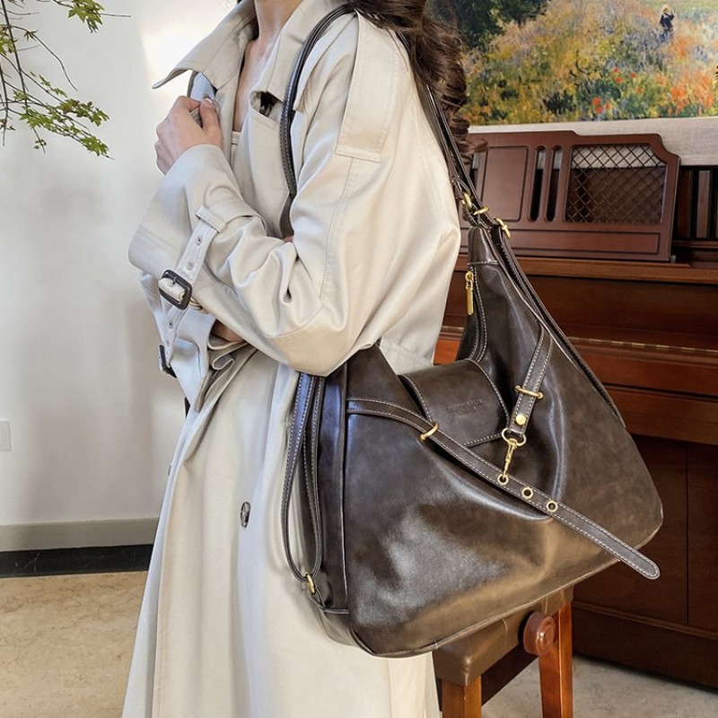 트렌디한 디자인 레터 로고 기저귀 가방 쇼퍼 토트 여성 - Luxury Bags Best 리뷰 및 가격