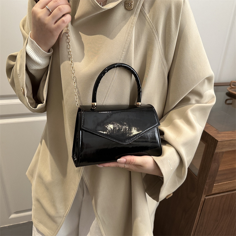 여성용 에나멜 미니 핸드백, 탑 핸들 체인 크로스바디  - Top Handle Patent Bag 리뷰 및 가격